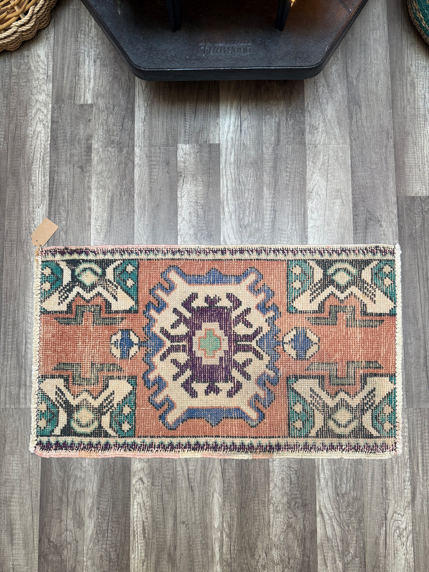 Vintage Turkish Mini Rug 1.6’x2.8' - No. 683