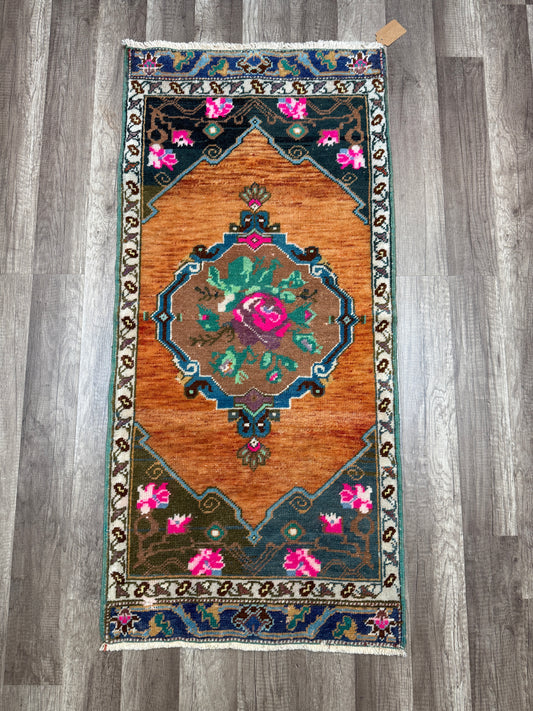 Vintage Turkish Mini Rug 1.8’x3.9' - No. 705