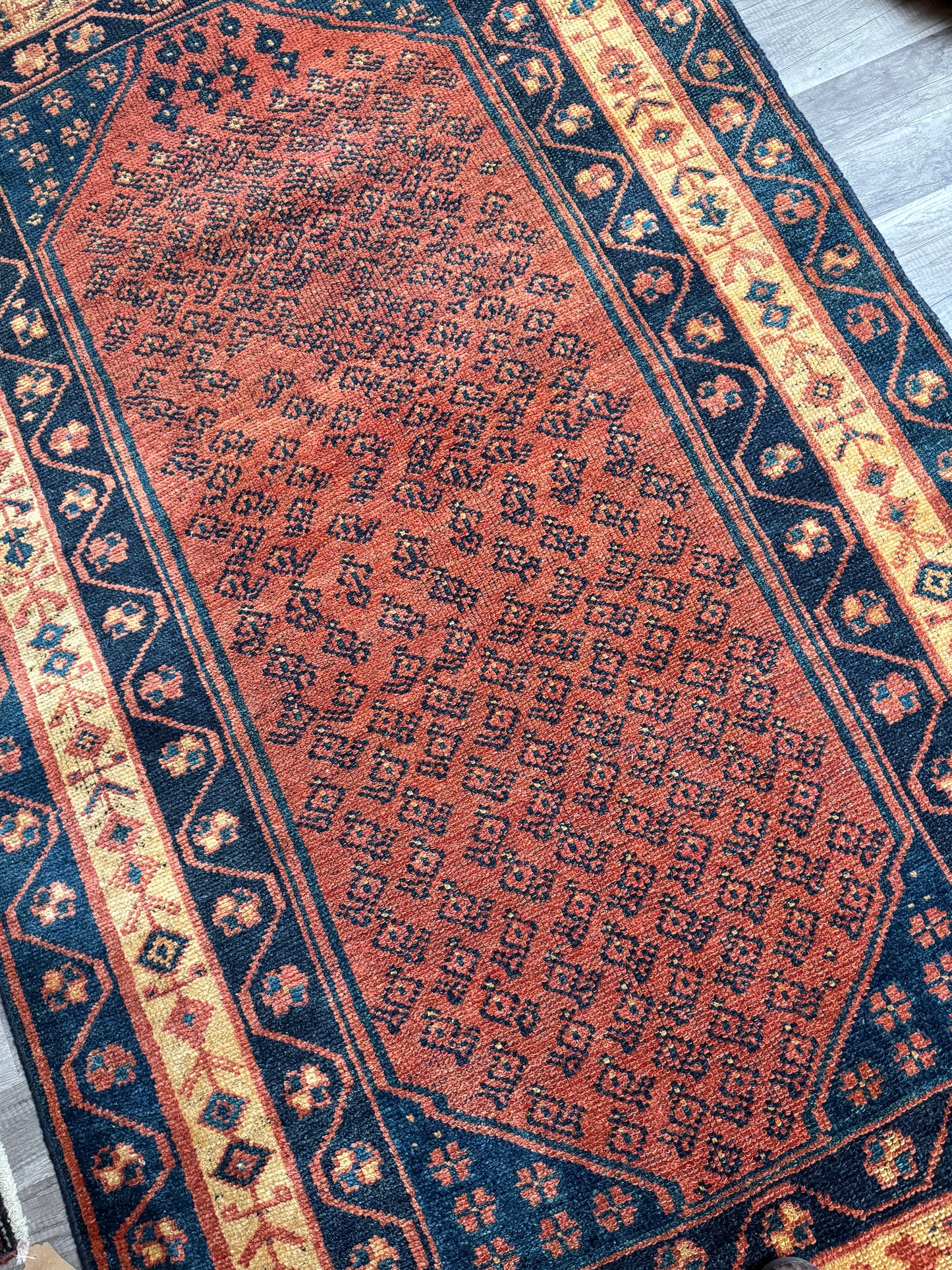 Vintage Persian Style Rug No. A1209 - 4.3’x7’
