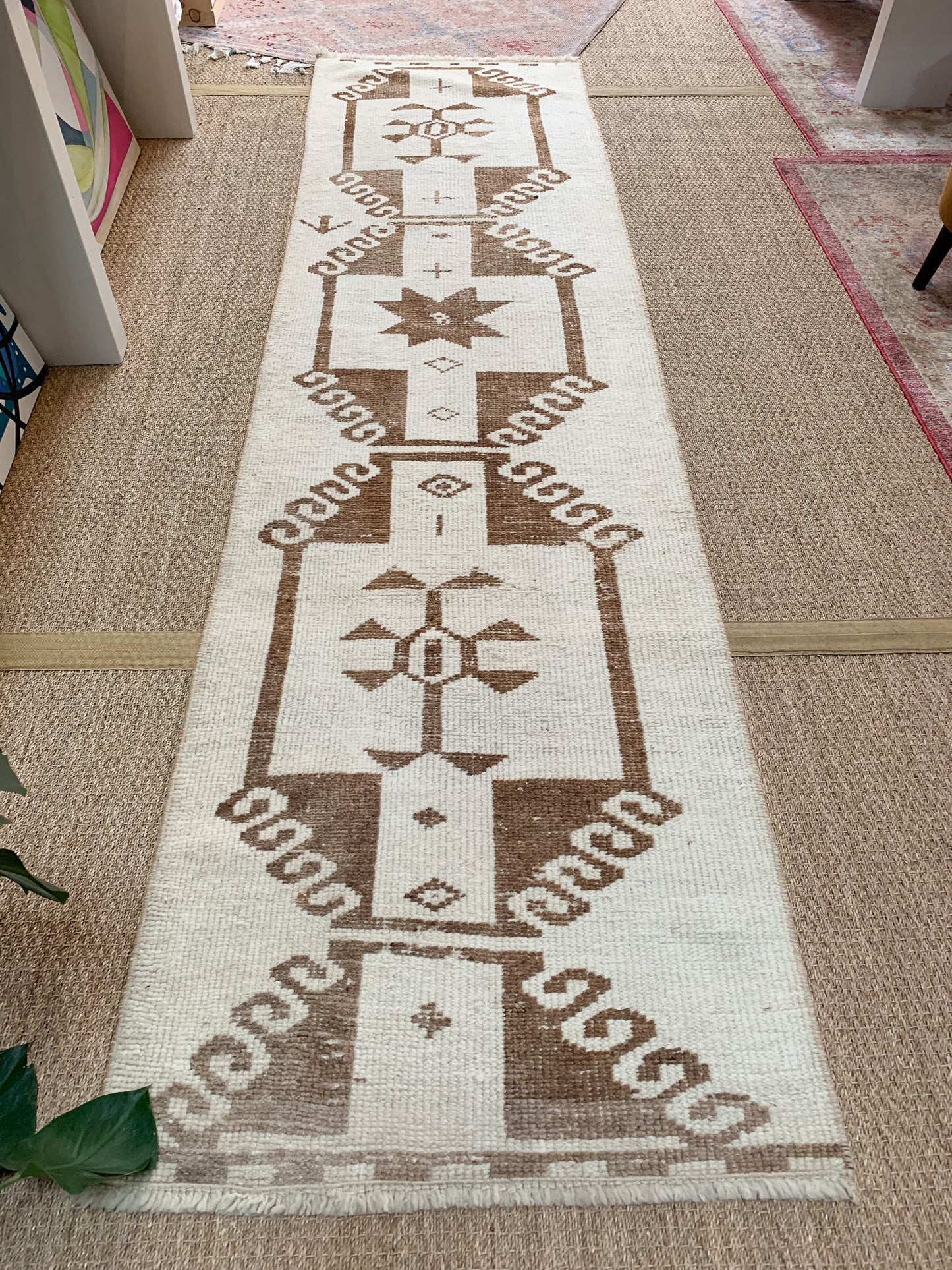 No. R1142- 3.1' x 11.8' Vintage Persian Herki Runner Rug