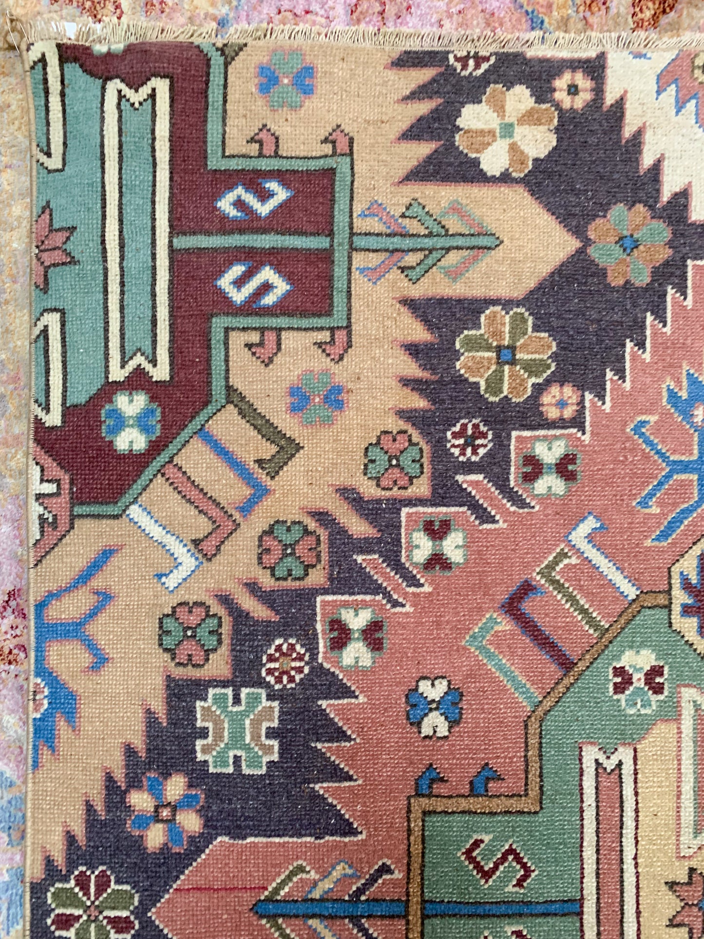 No. A1140- 3.9' x 6.5' Vintage Turkish Nigde Area Rug