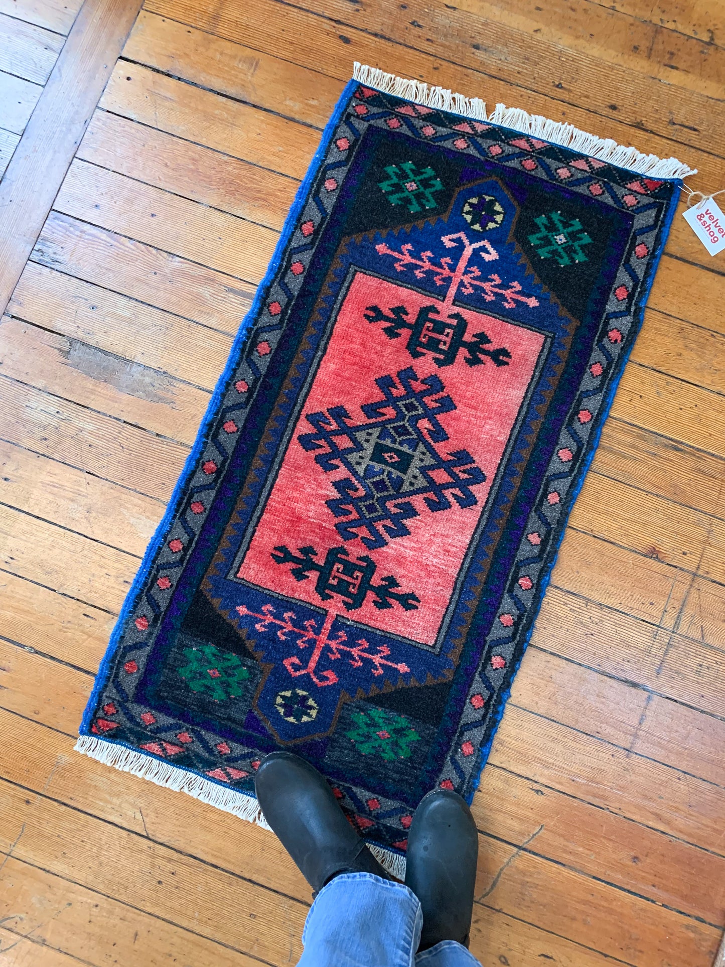 No. 628 - 1.8' x 3.6' Vintage Turkish Mini Rug