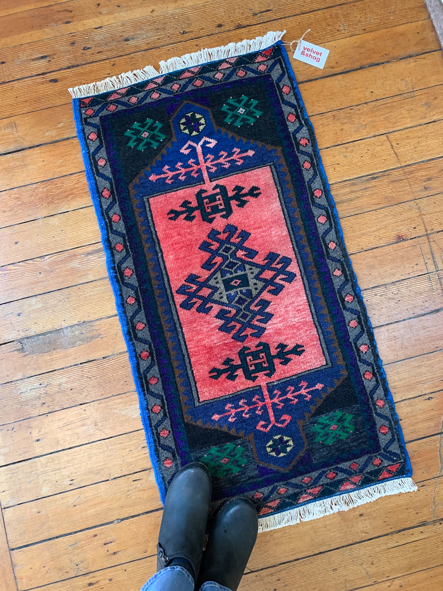 No. 628 - 1.8' x 3.6' Vintage Turkish Mini Rug