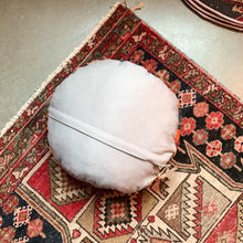 Load image into Gallery viewer, No. P291 - 16&quot; Round Turkish Rug Pillow Cover
