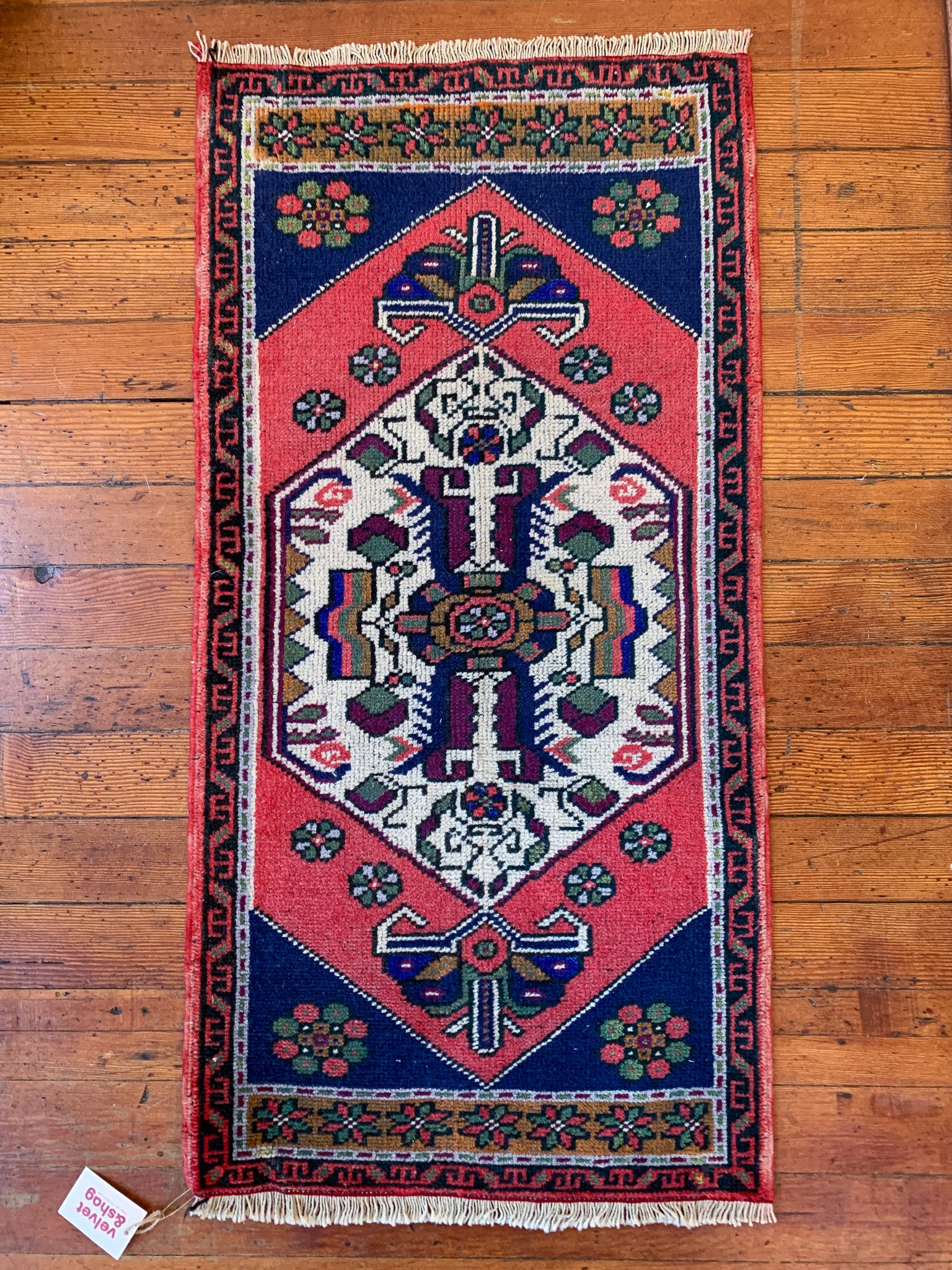 1.4x3.0 Ft Turkish small rug, good Vintage rug, Front mat, Entryway rug, Door mat, Bath mat, Wool bedside rug, Kitchen throw rug, 2x3 Rug, Carpet