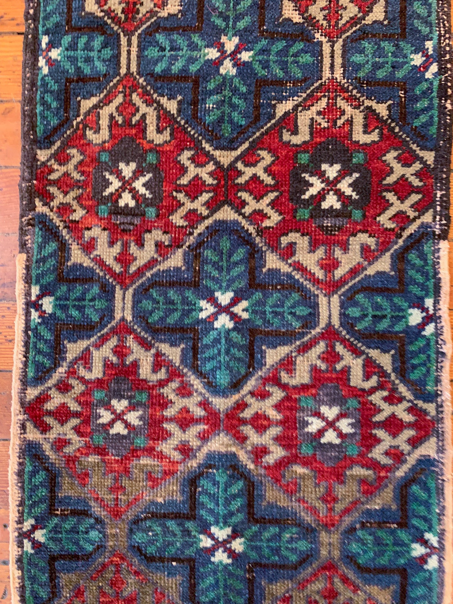 Vintage Turkish Mini Rug 1.8'x3.2' - No. 633