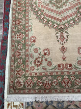 Load image into Gallery viewer, No. A1090 - 3.9&#39; x 6.9&#39; Vintage Turkish Area Rug
