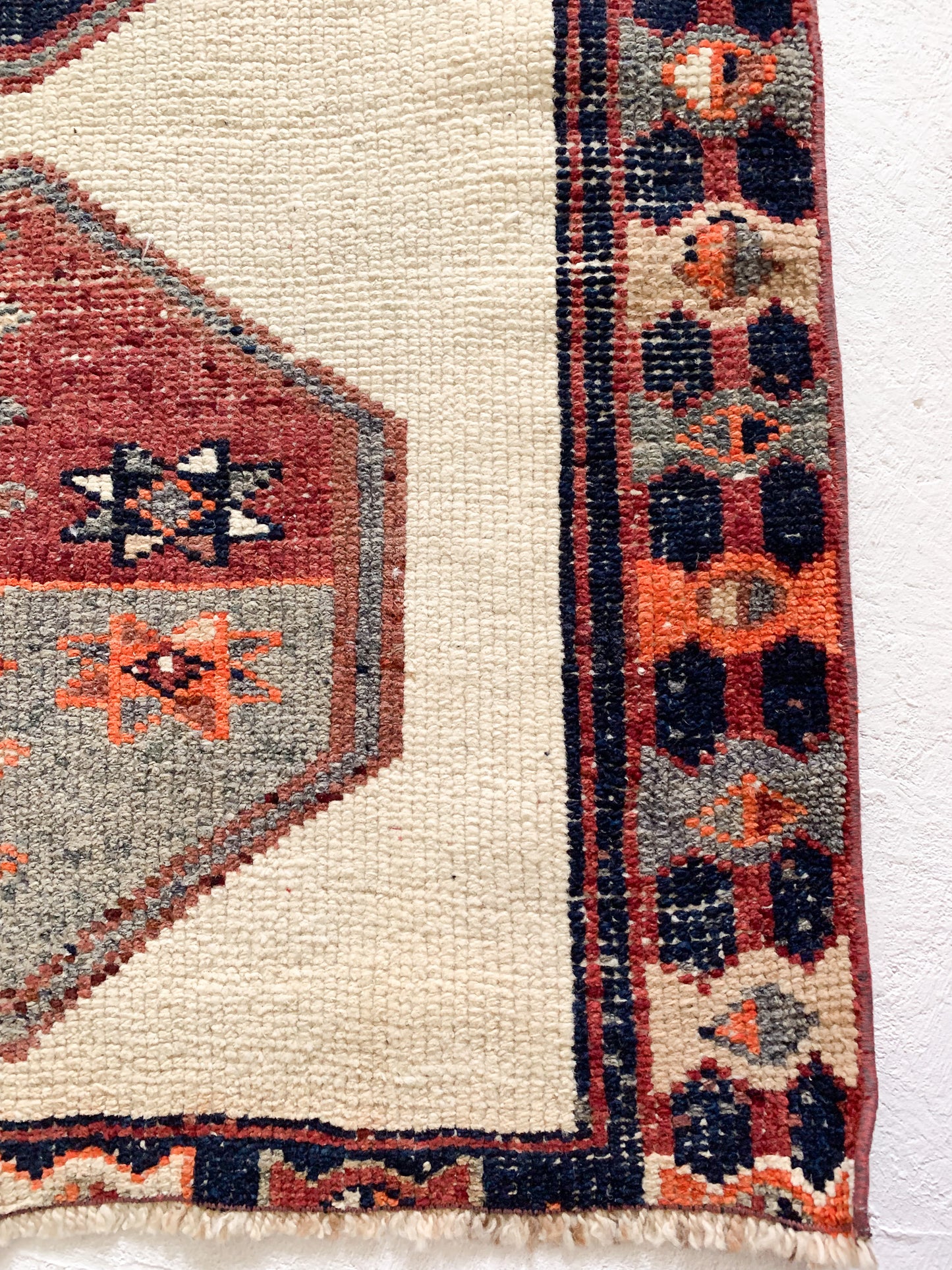 Reserved for Denise - No. R1091 - 3.4' x 10.3' Vintage Turkish Runner Rug