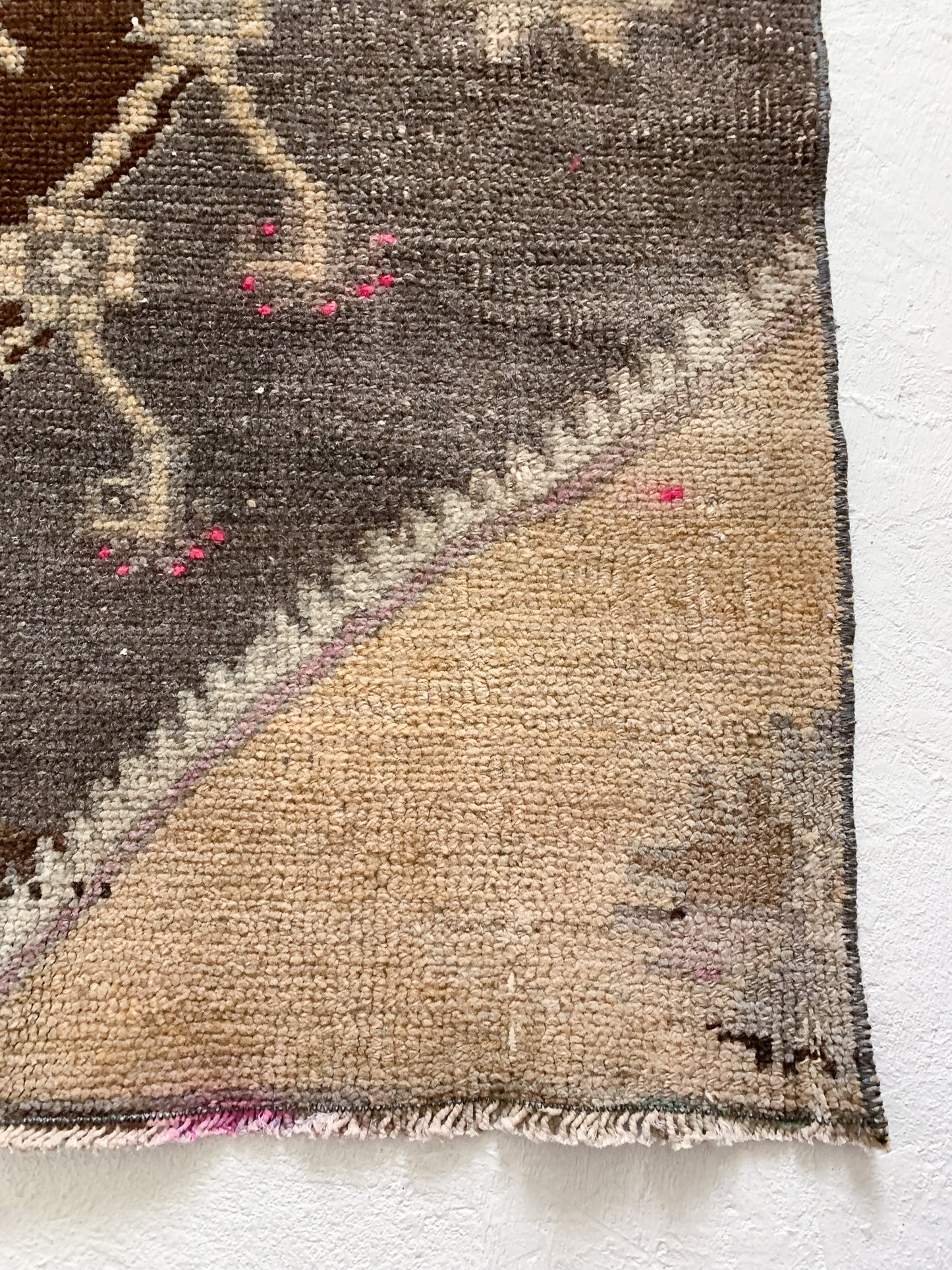 No. R1093 - 2.8' x 12.8' Vintage Turkish Runner Rug