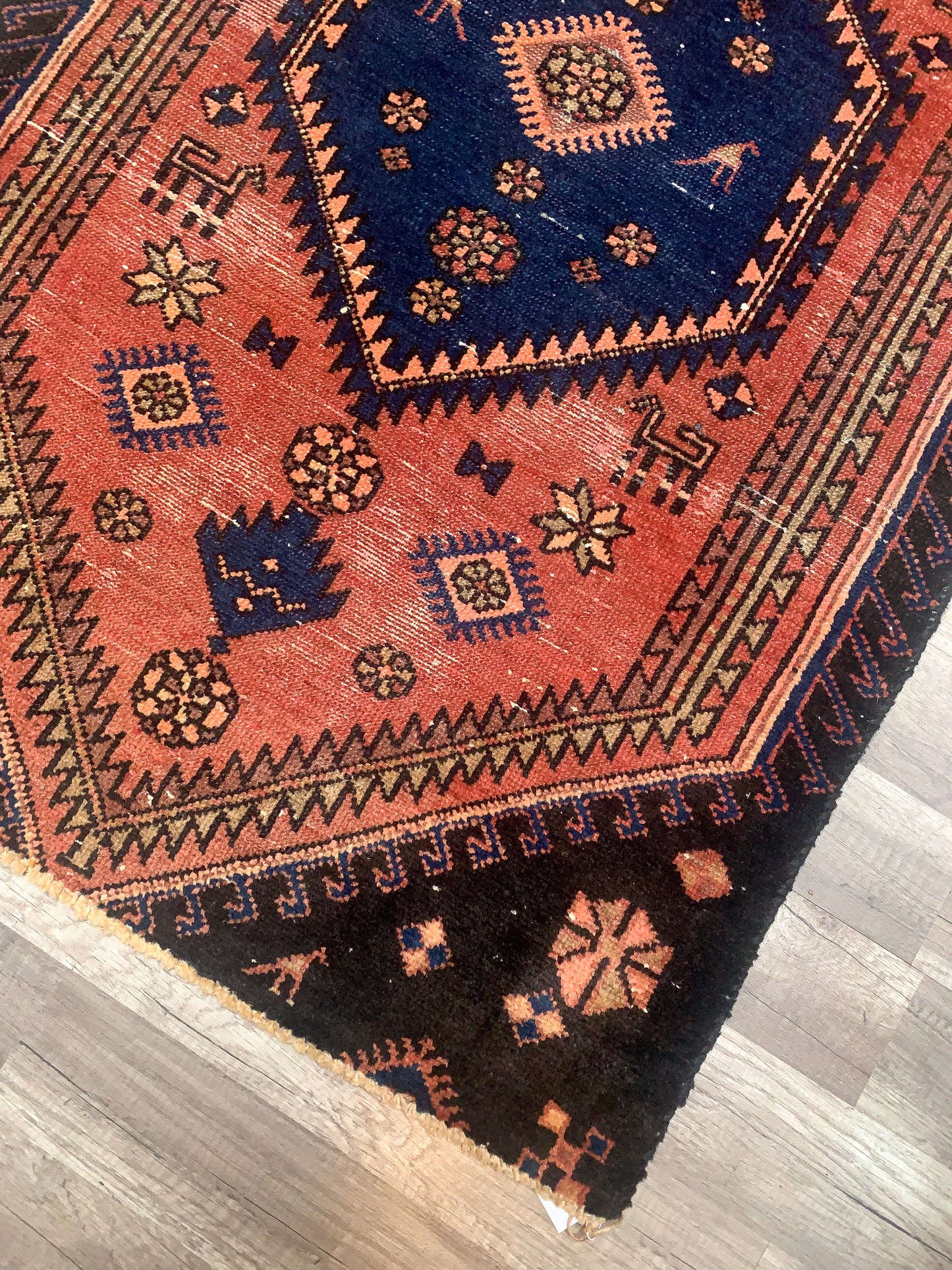 Vintage Persian Tribal Area Rug No. A1153 - 2.9' x 5.7'