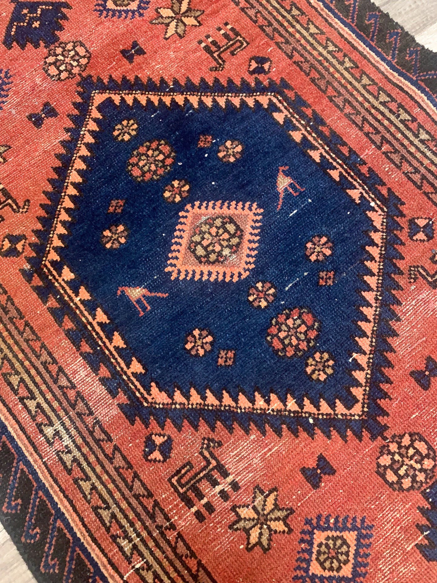 Vintage Persian Tribal Area Rug No. A1153 - 2.9' x 5.7'