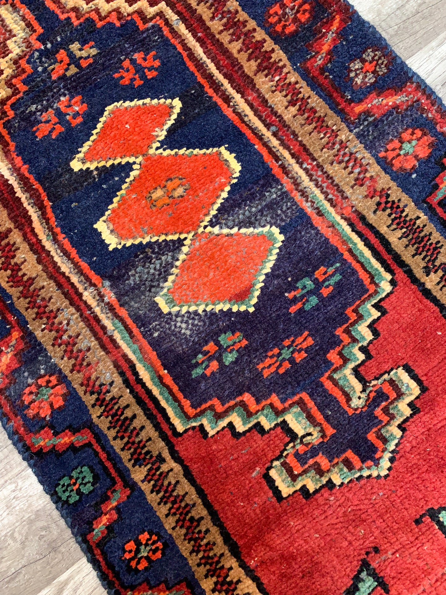 Vintage Persian Mini Rug 1.9'x4.1' - No. 642