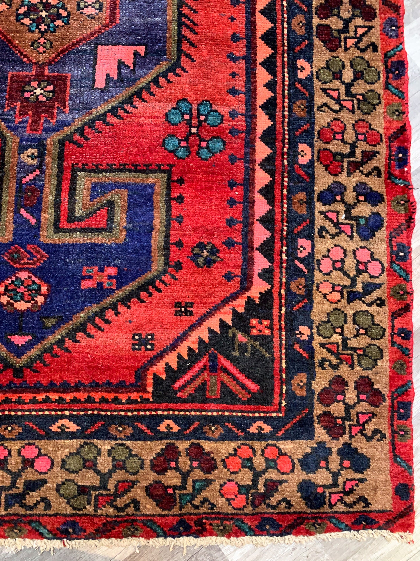 Vintage Persian Tribal Area Rug No. A1154 - 3.9' x 7.3'