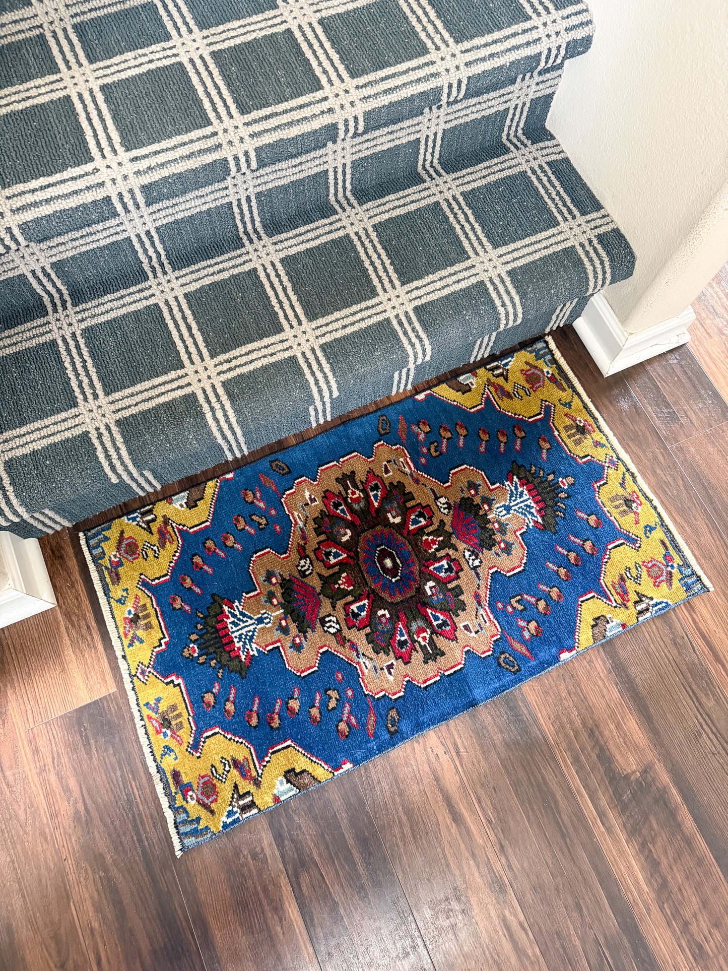Vintage Turkish Mini Rug 1.6’x2.9' - No. 731