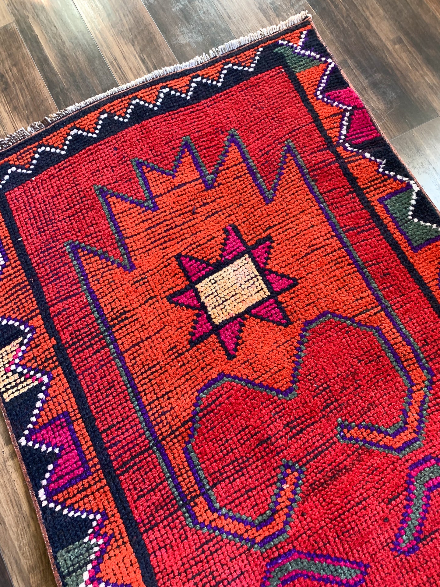 Reserved for Julie - R1097 - 3.0' x 9.9' Vintage Turkish Herki Runner Rug