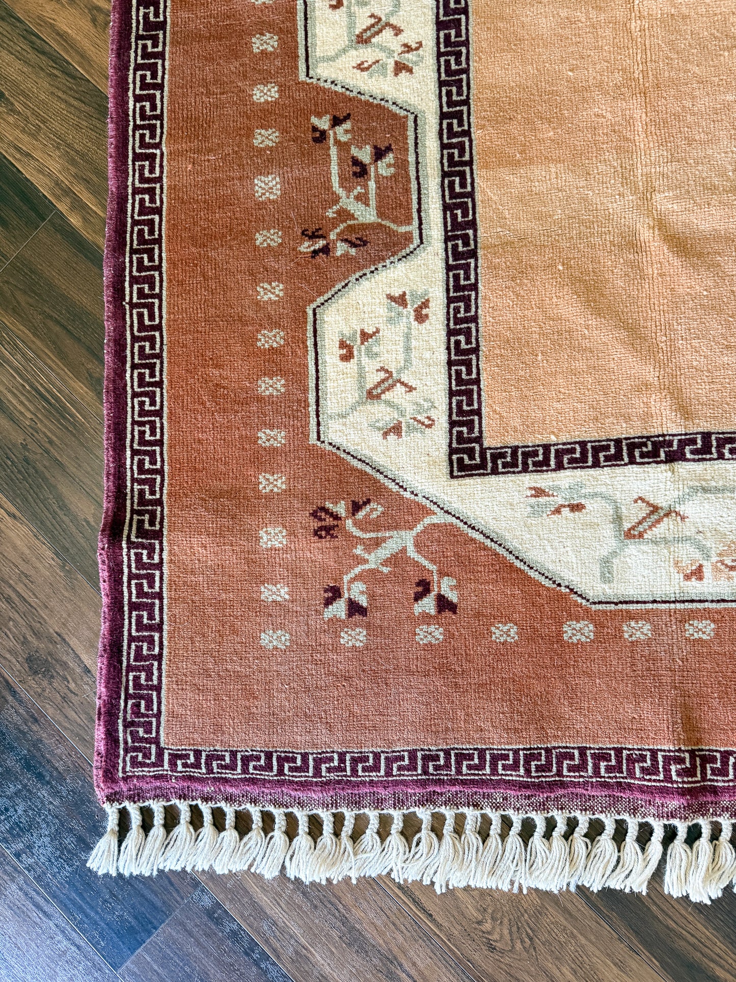 Vintage Turkish Area Rug No. A1225 - 4’x6.3’