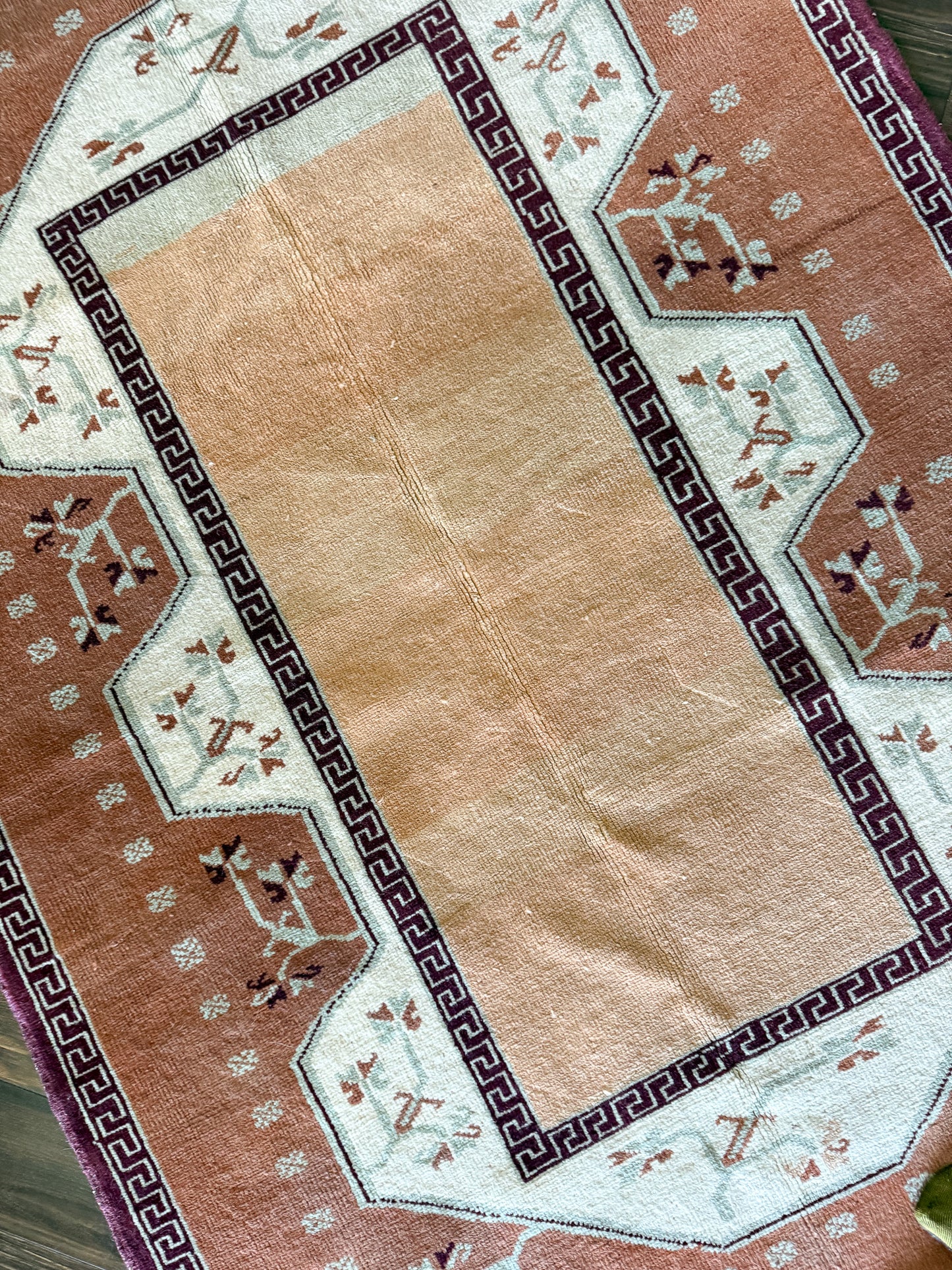 Vintage Turkish Area Rug No. A1225 - 4’x6.3’