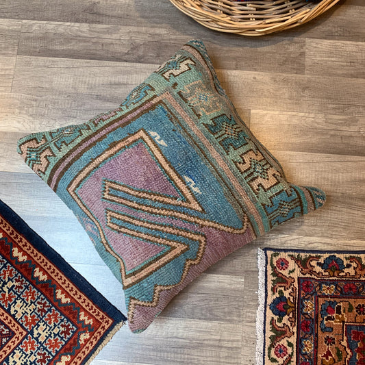 No. P367- 20" X 20" Turkish Rug Pillow Cover