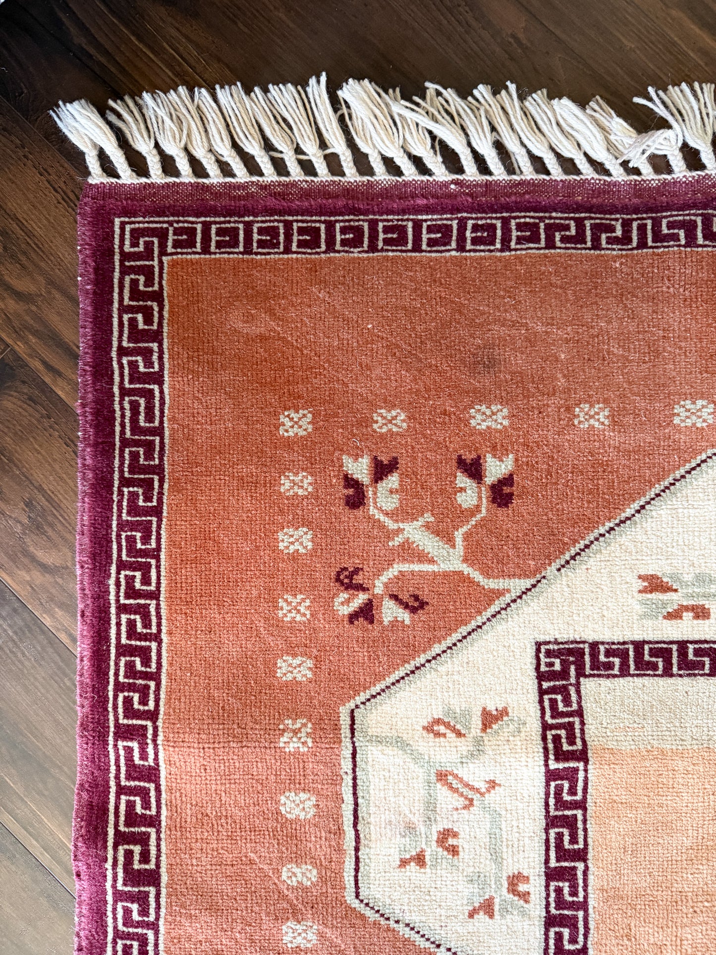 Vintage Turkish Area Rug No. A1225 - 4’x6.3’