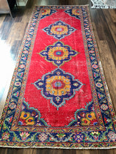 Load image into Gallery viewer, A1100 - 4.6&#39; x 10.7&#39; Vintage Turkish Area Rug
