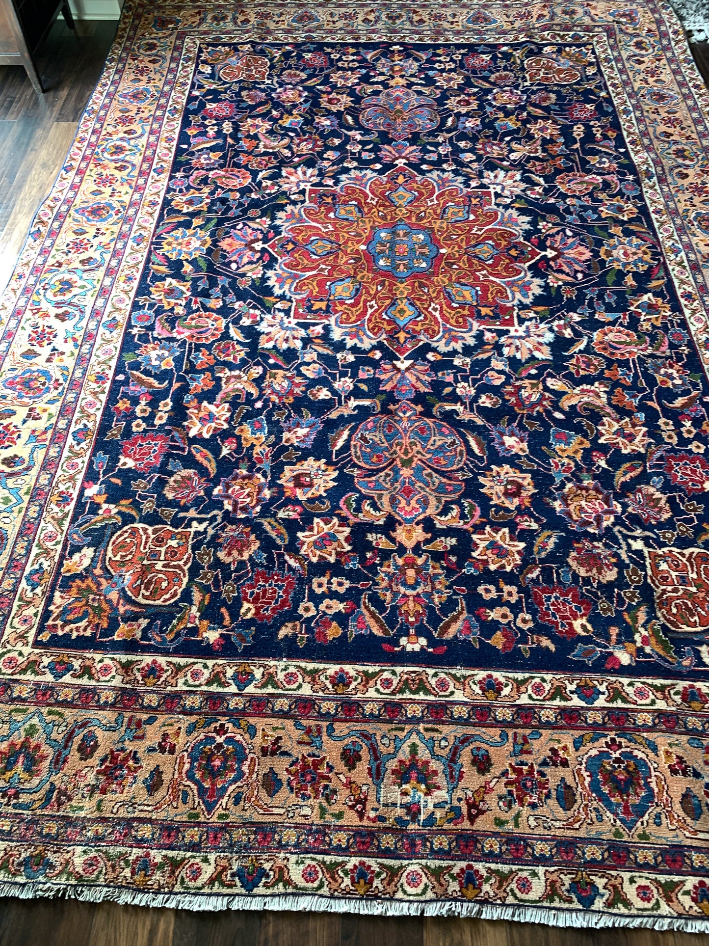 No. O1101 - 7.6' x 11.5' Vintage Persian Kerman Oversized Area Rug