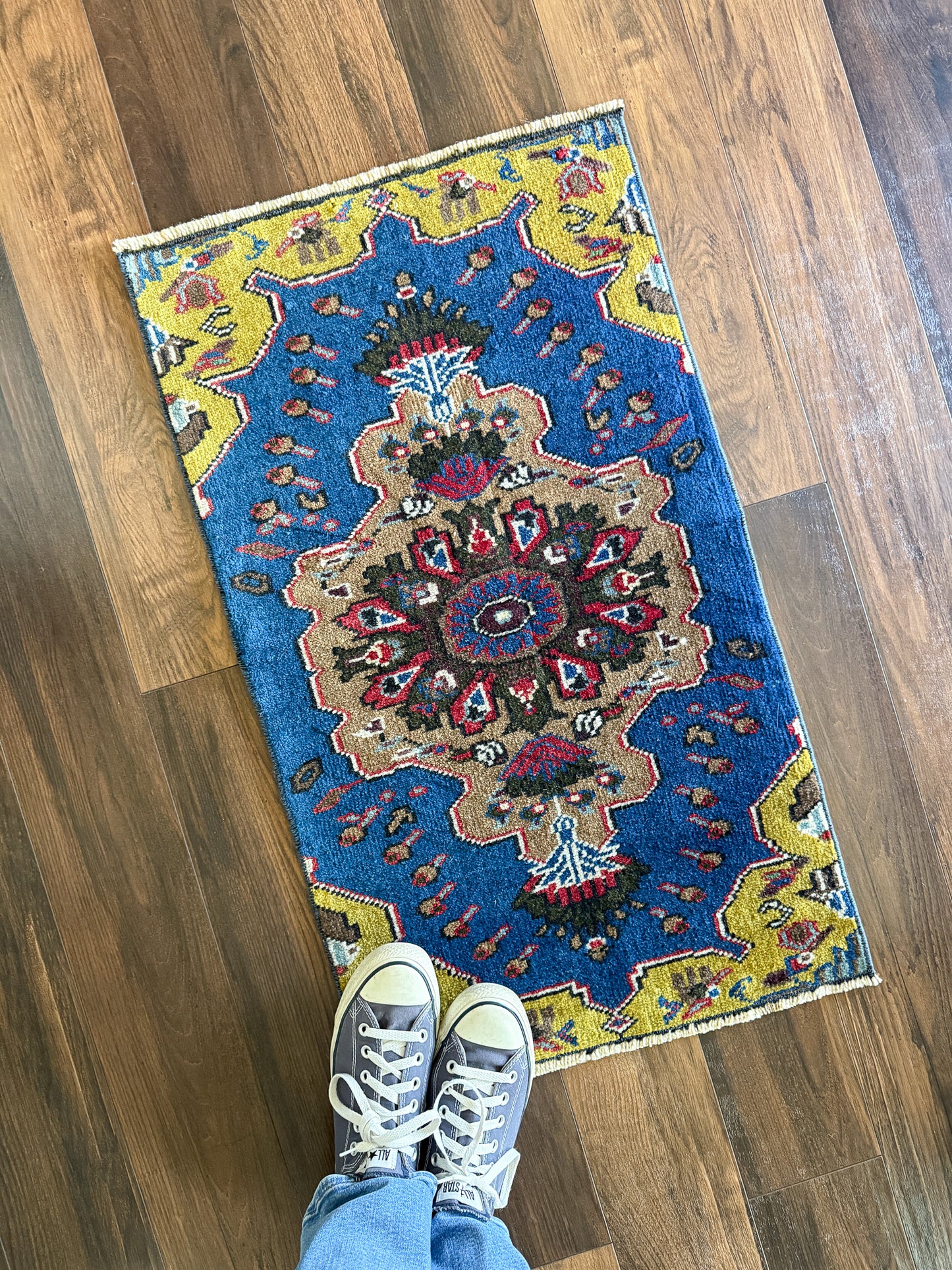 Vintage Turkish Mini Rug 1.6’x2.9' - No. 731