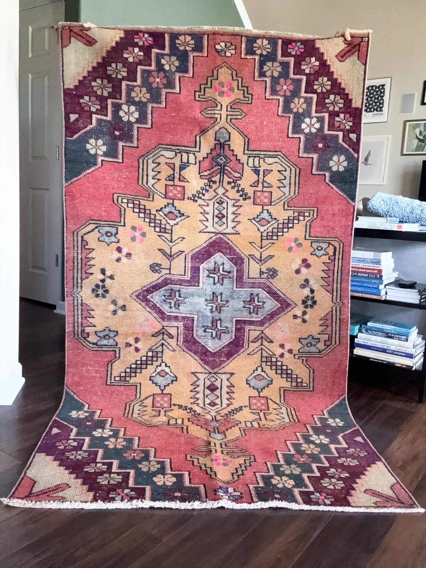 Vintage Turkish Area Rug No. A1226 - 3.7'x6.9'