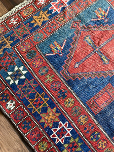 A1102 - 4.5' x 8.7' Antique Persian Kazak Area Rug