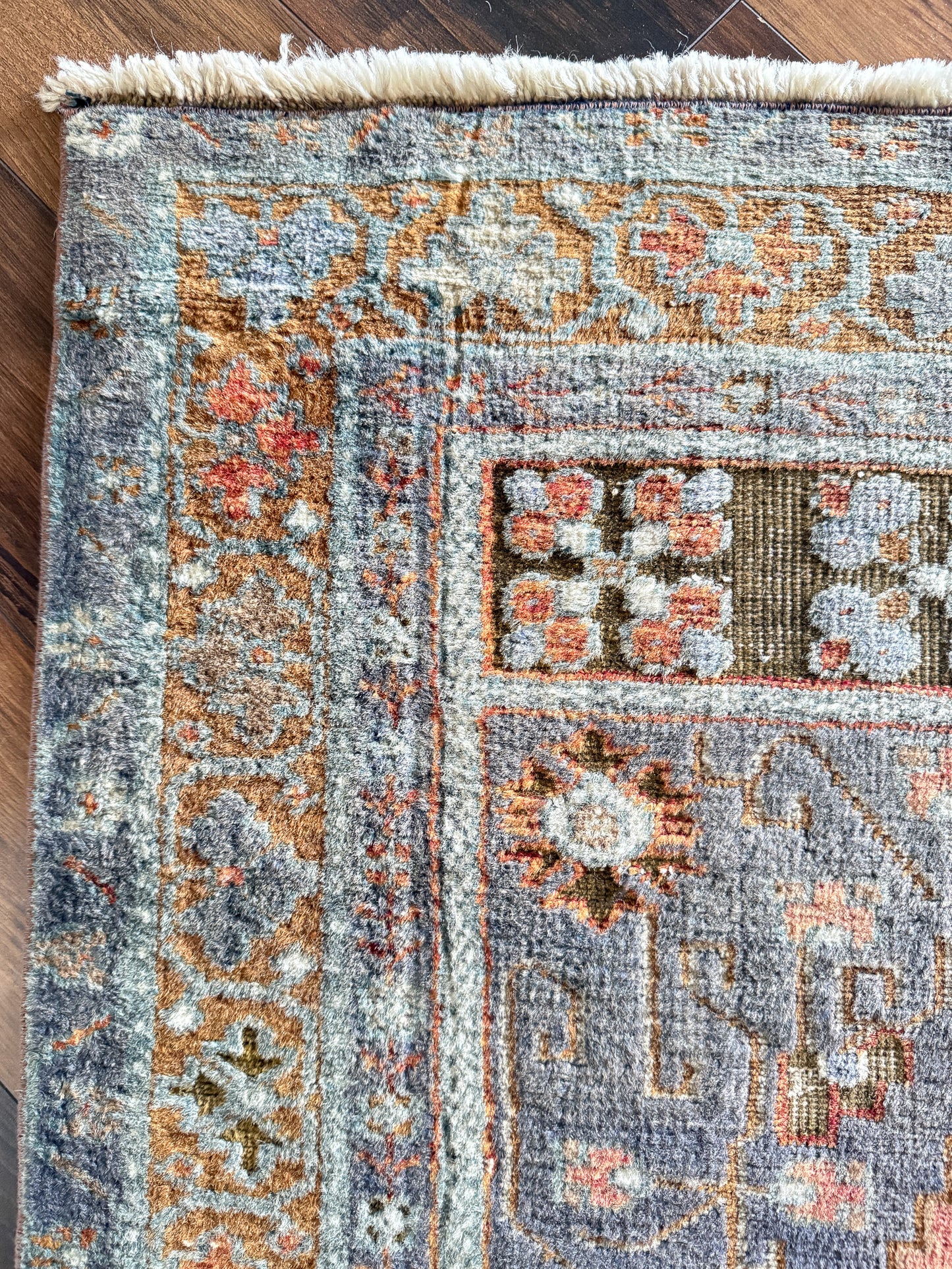Vintage Turkish Area Rug No. A1227 - 3.4'x6.6'