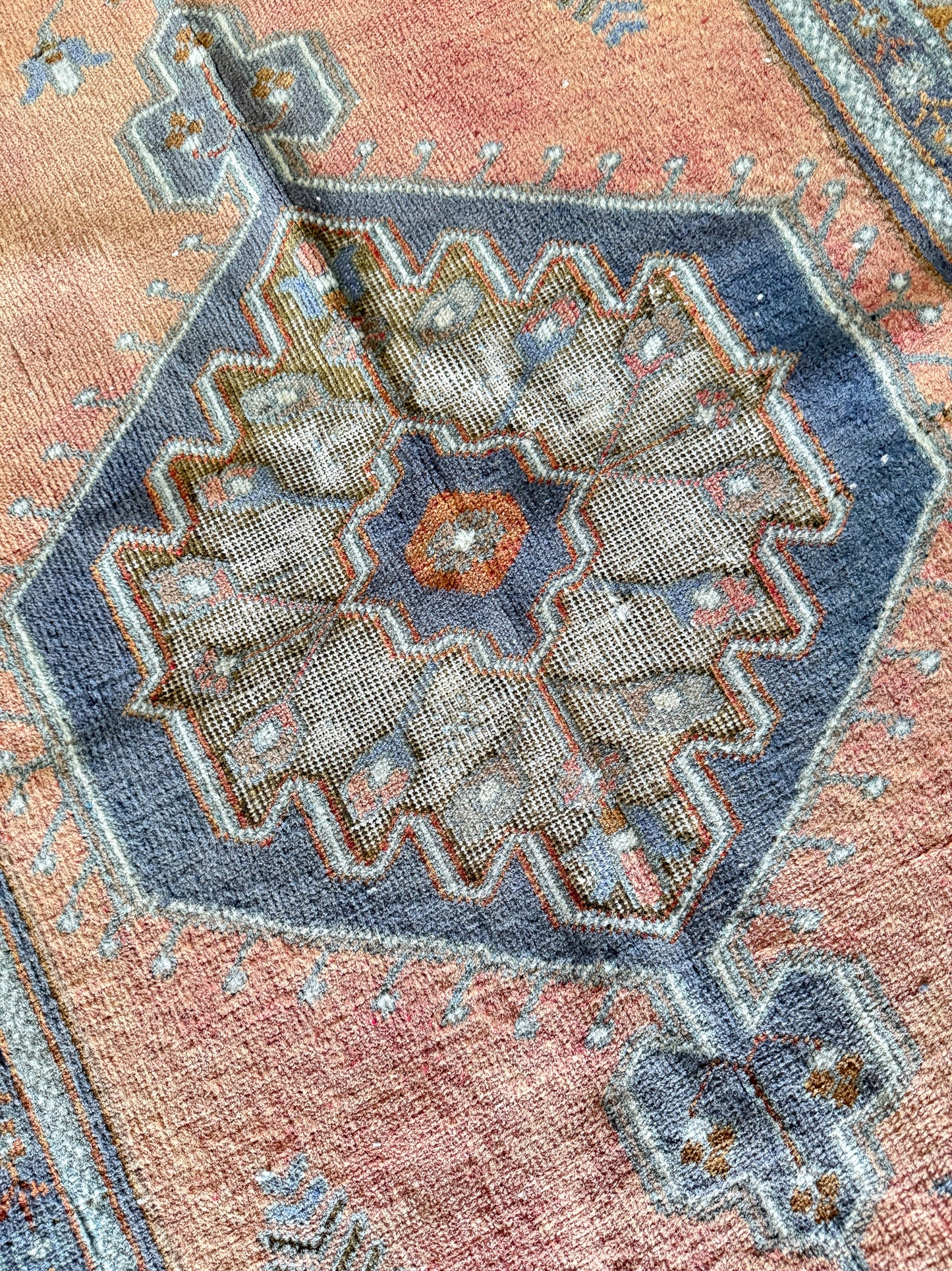 Vintage Turkish Area Rug No. A1227 - 3.4'x6.6'