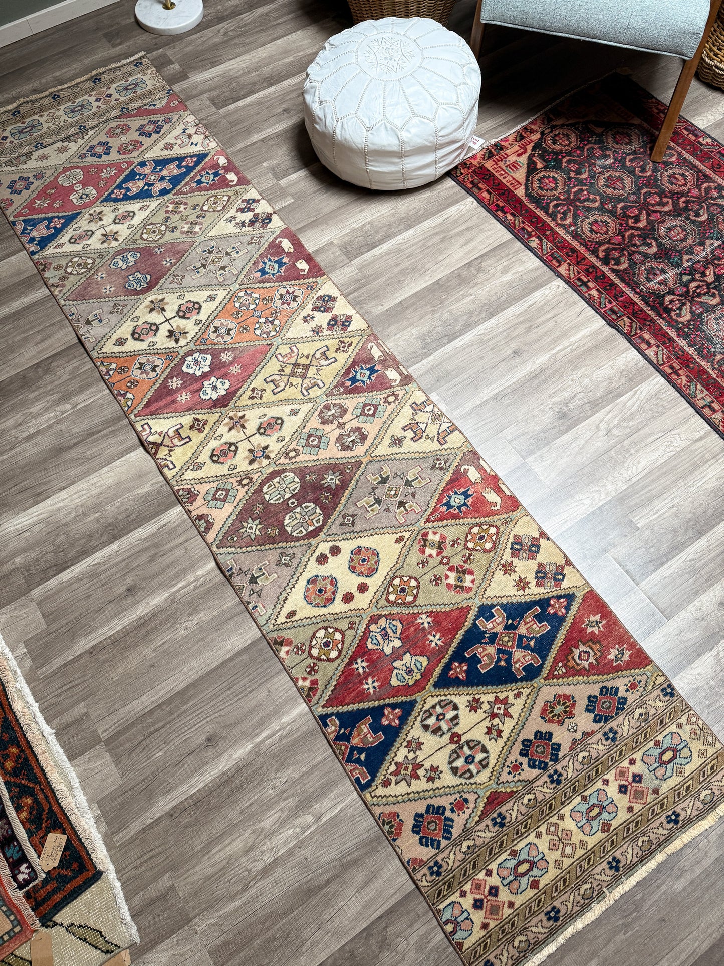 Vintage Turkish Runner Rug No. R1229 - 2.4’x9.6’