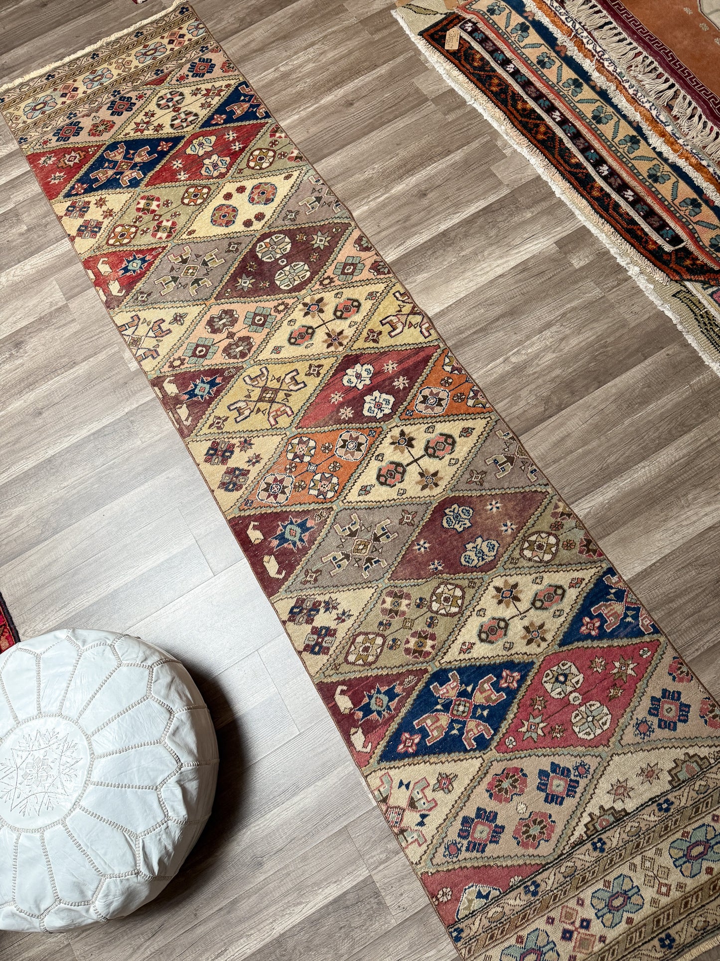 Vintage Turkish Runner Rug No. R1229 - 2.4’x9.6’