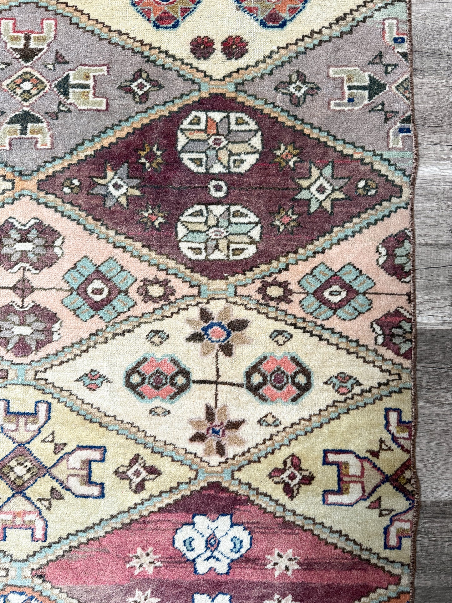 Vintage Turkish Runner Rug No. R1229 - 2.4’x9.6’