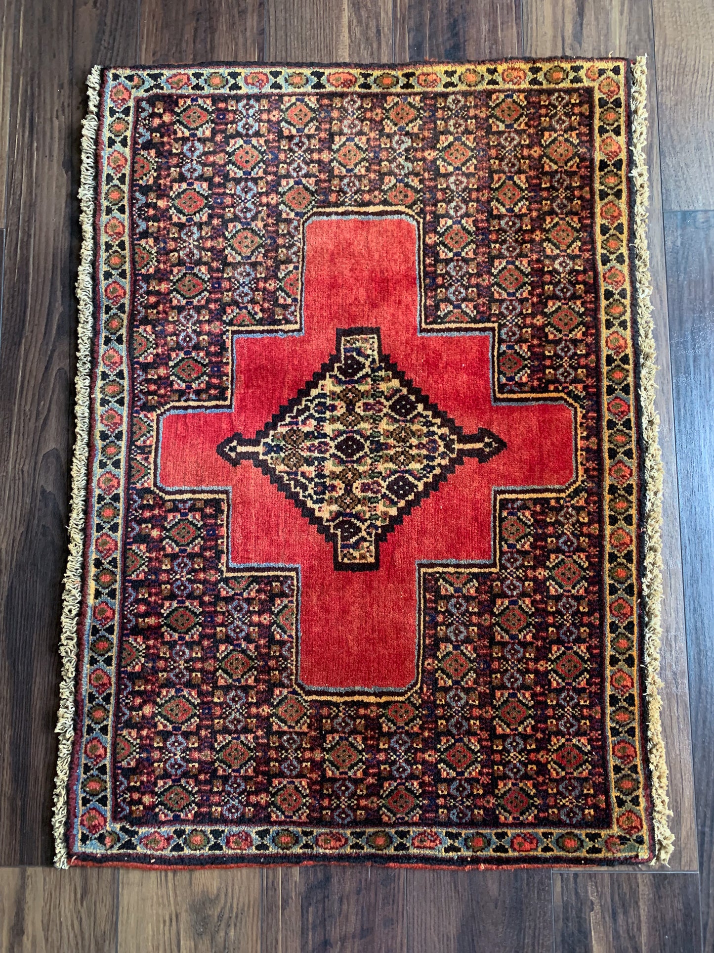 Vintage Persian Mini Rug 1.9'x2.7' - No. 644