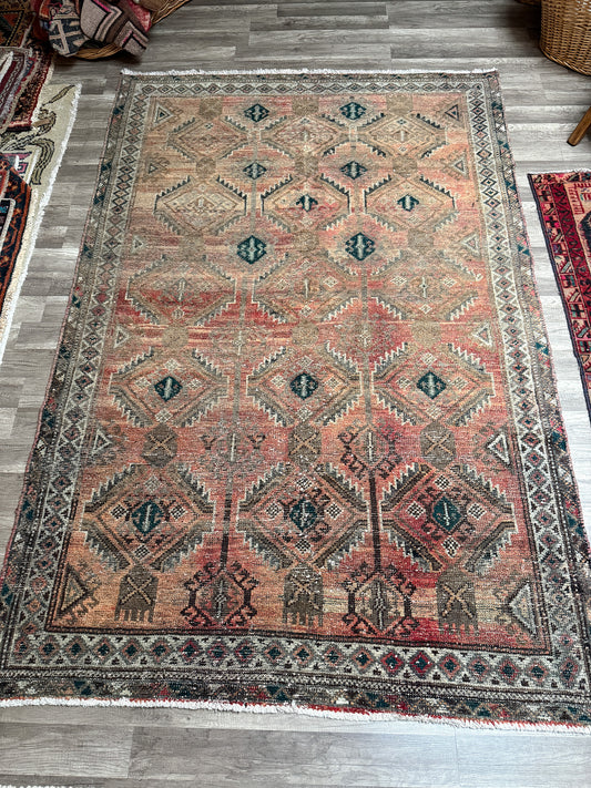 Vintage Turkish Area Rug No. A1230 - 5.2'x7.7'