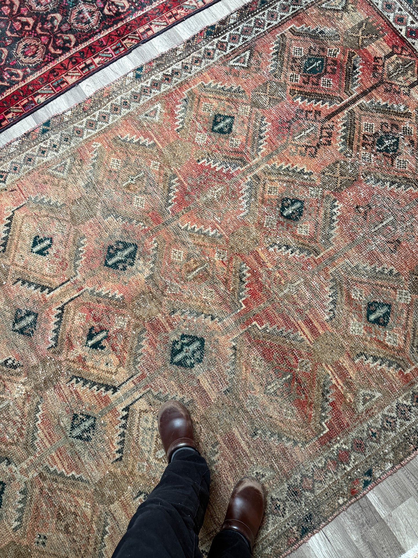 Vintage Turkish Area Rug No. A1230 - 5.2'x7.7'