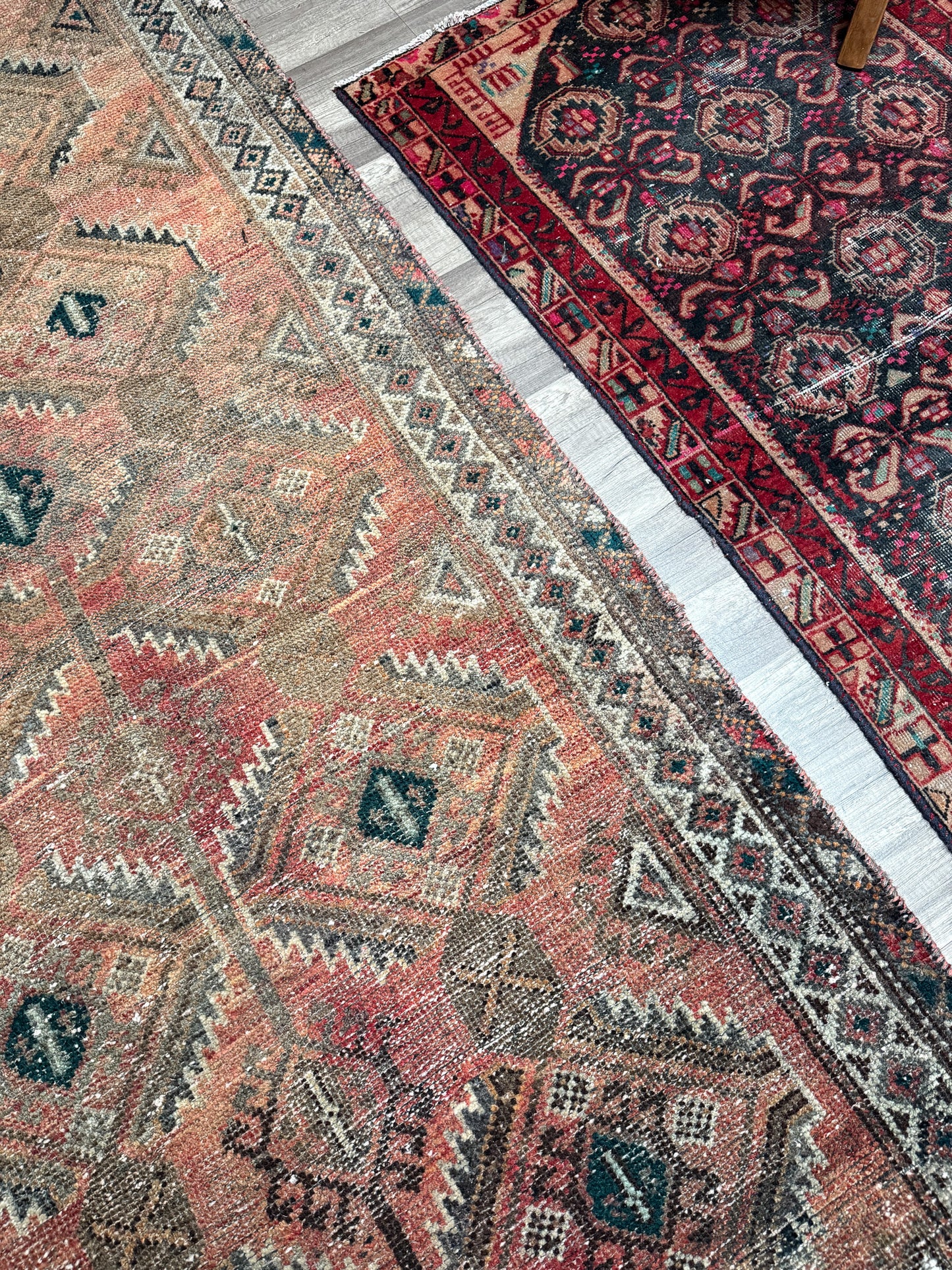 Vintage Turkish Area Rug No. A1230 - 5.2'x7.7'