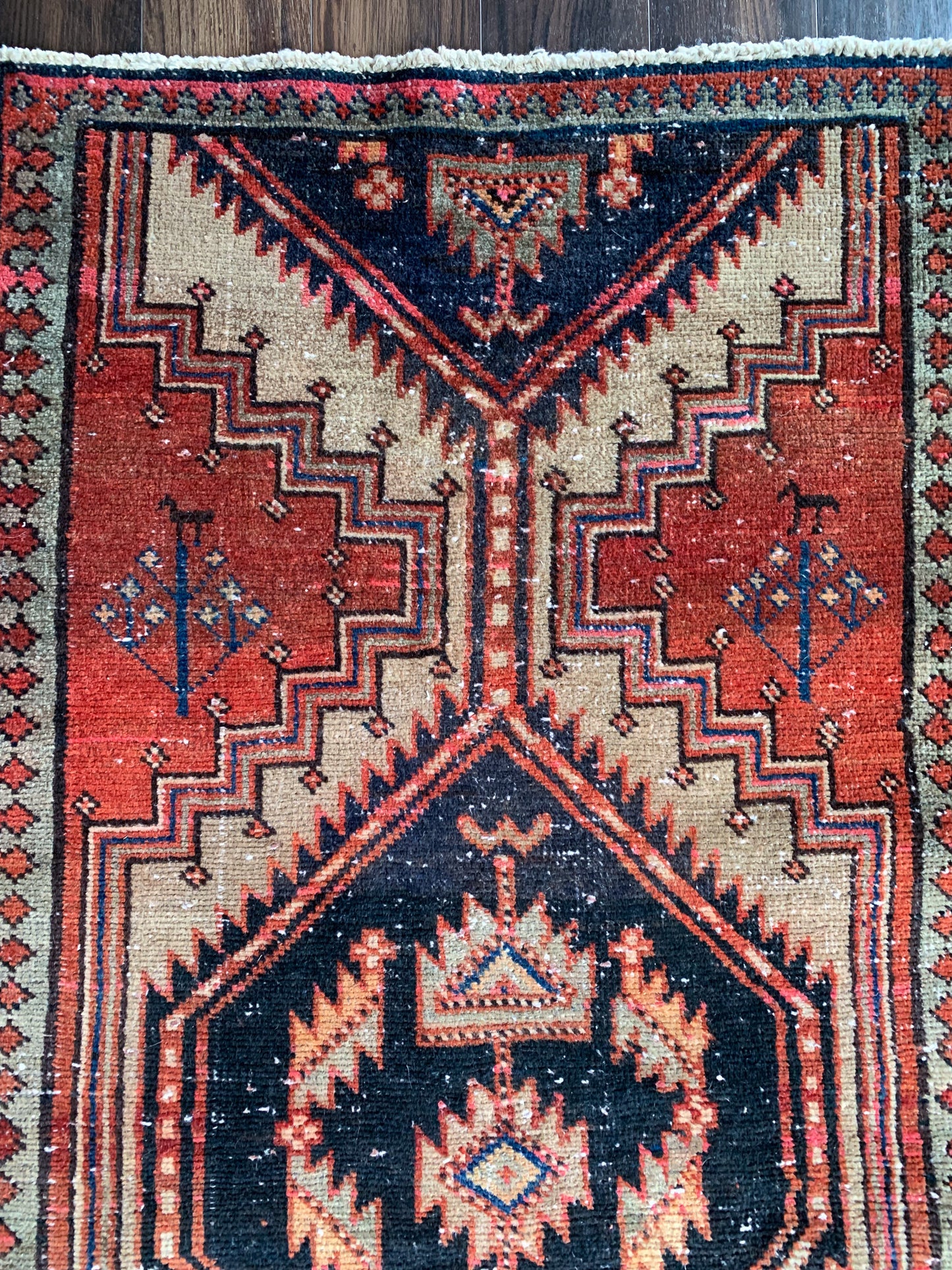 Vintage Persian Runner Rug No. R1156 - 2.6' x 10'