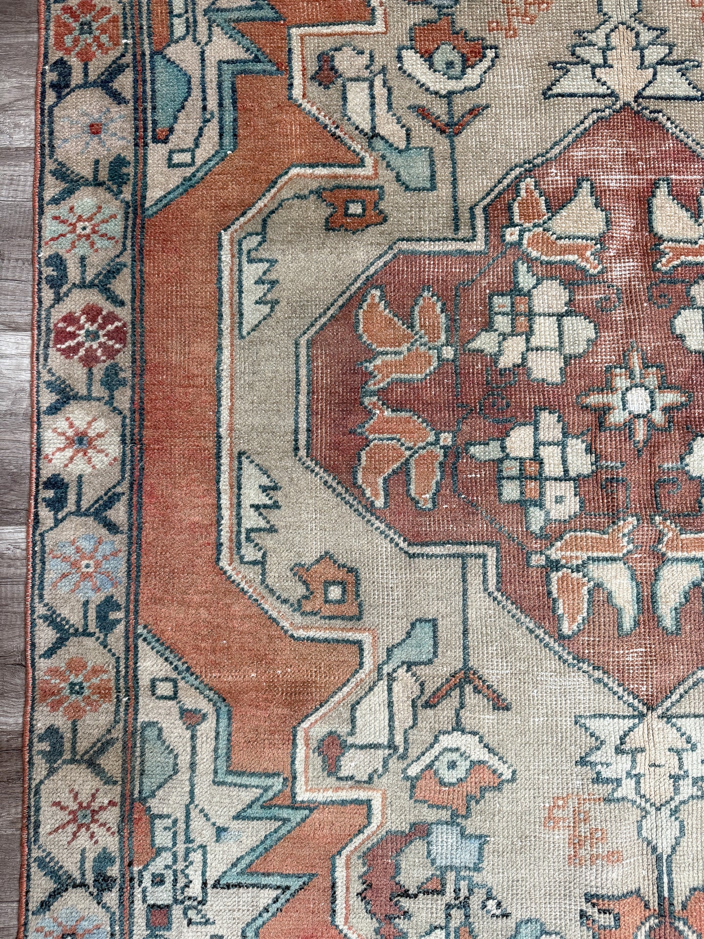 Vintage Turkish Area Rug No. A1231 - 4.3'x8.1'