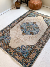 Load image into Gallery viewer, No. A1026 - 4.0&#39; x 6.1&#39; Vintage Turkish Area Rug
