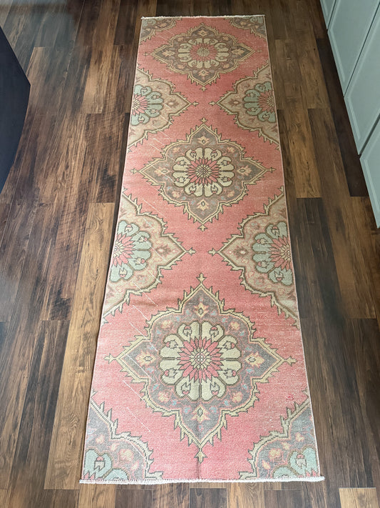 Vintage Turkish Runner Rug No. R1241 - 3’x9.3’