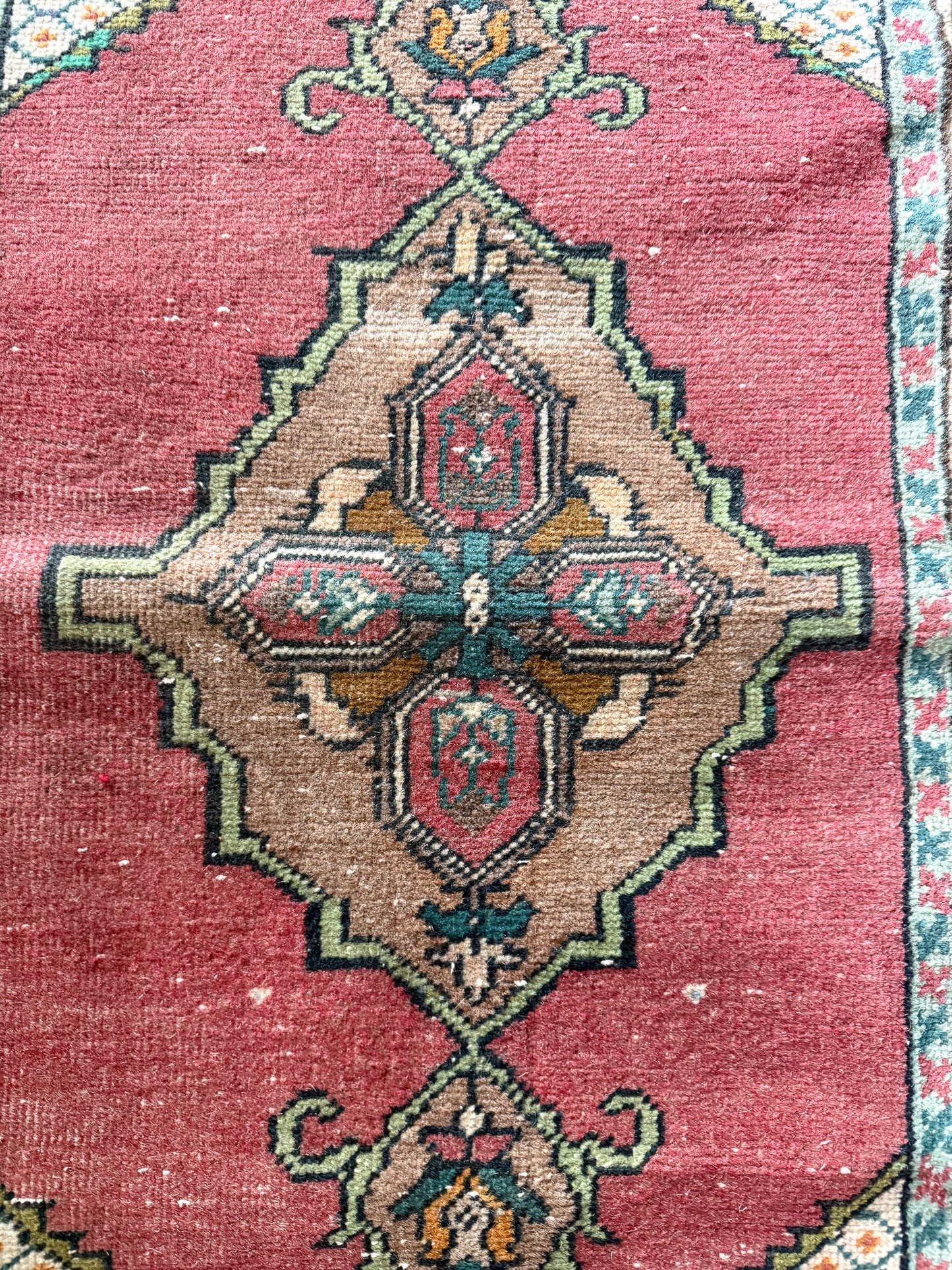 Vintage Turkish Mini Rug 1.6’x3.0' - No. 742