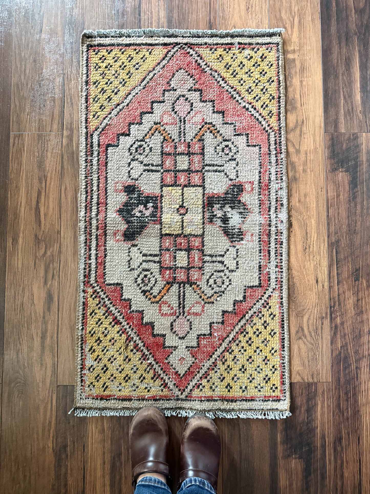 Vintage Turkish Mini Rug 1.8’x3.3' - No. 739