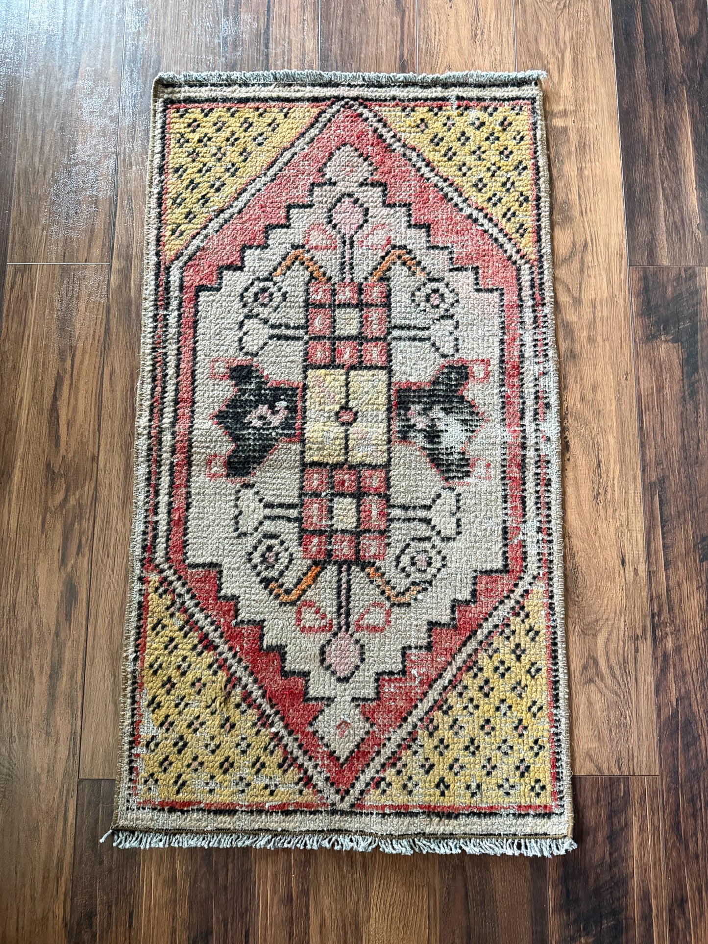 Vintage Turkish Mini Rug 1.8’x3.3' - No. 739