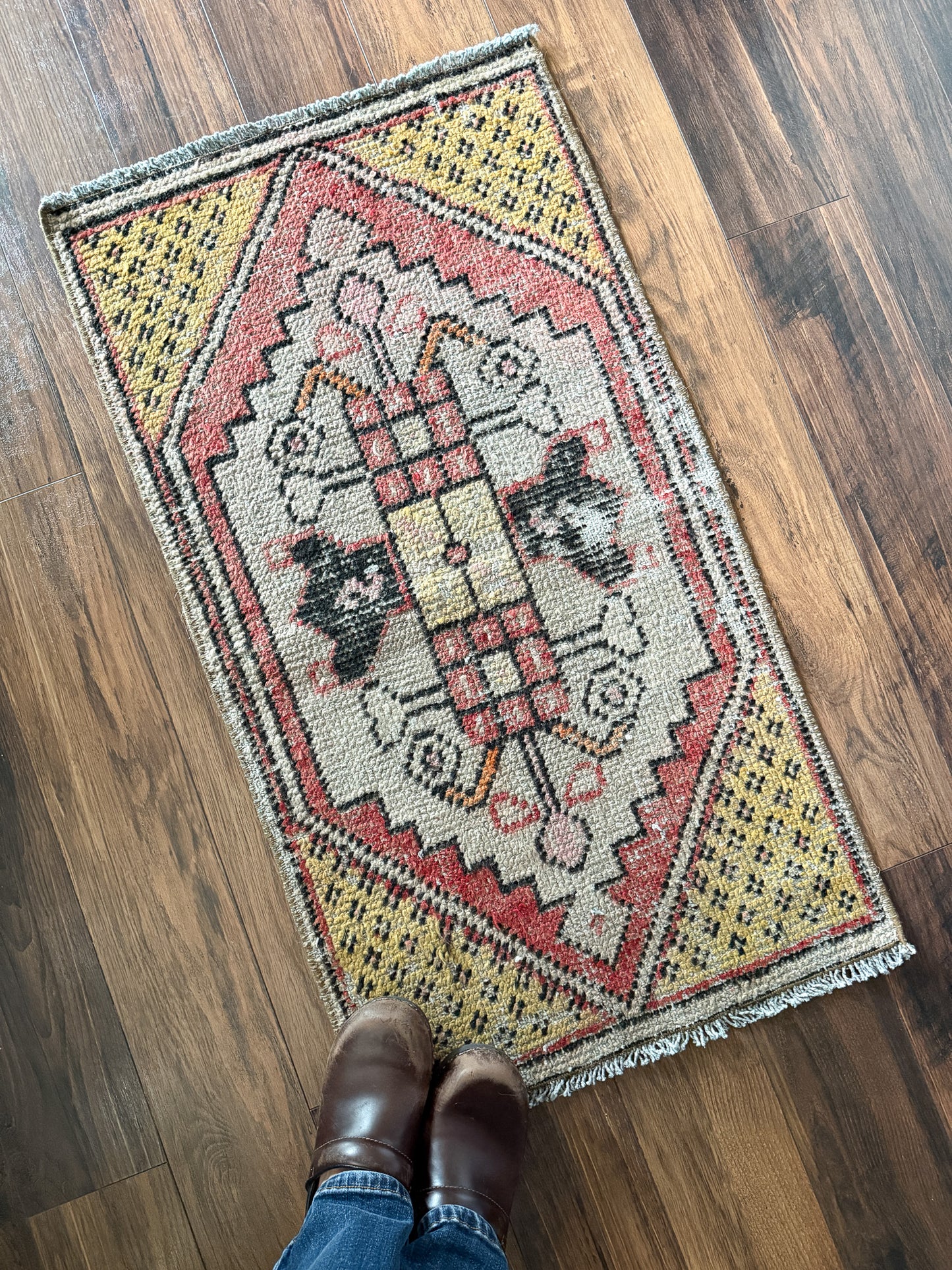 Vintage Turkish Mini Rug 1.8’x3.3' - No. 739