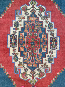 No. A1029 - 4.5' x 7.8' Vintage Turkish Area Rug