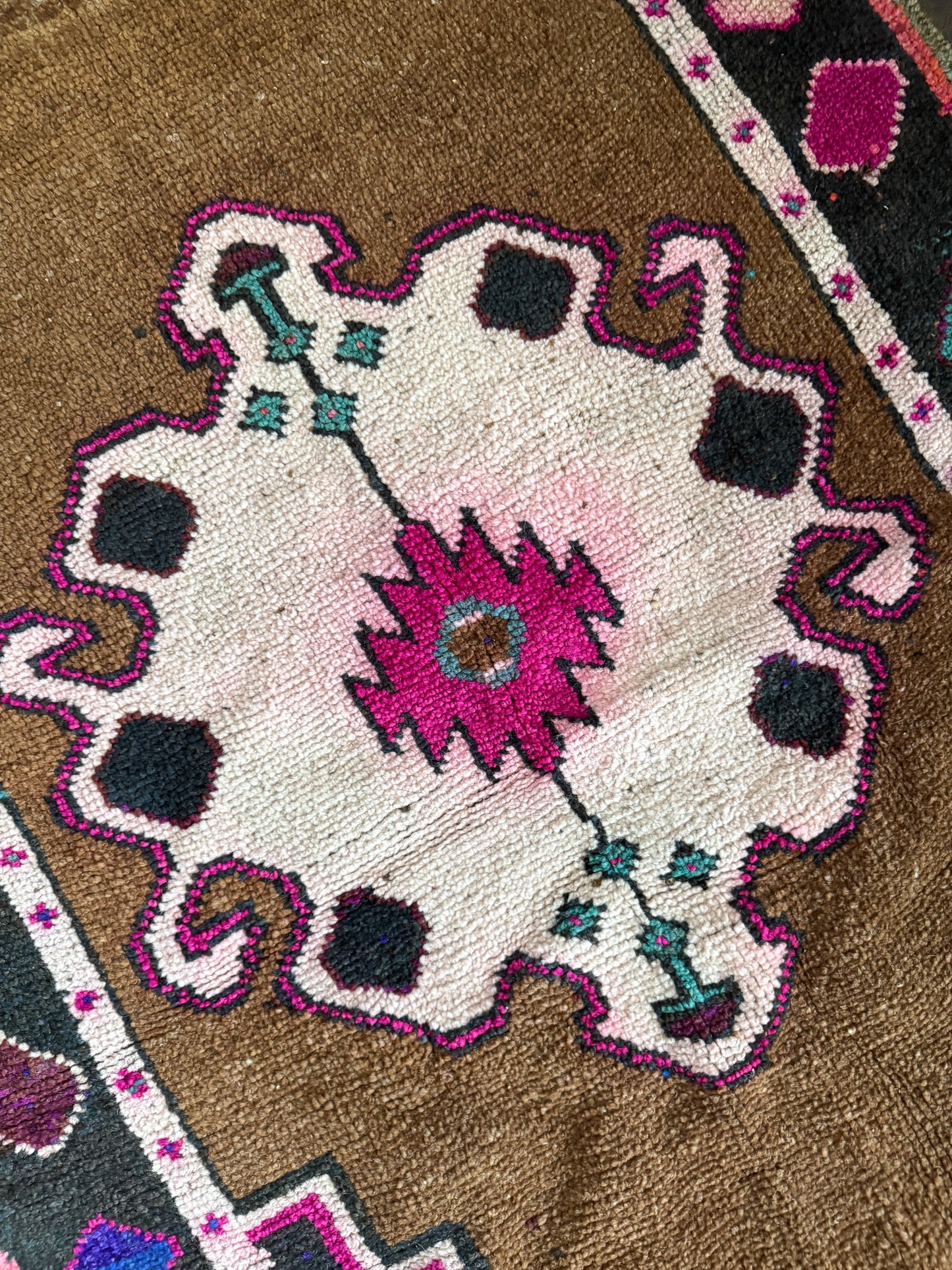 Vintage Turkish Area Rug No. A1240 - 3.0'x4.5'