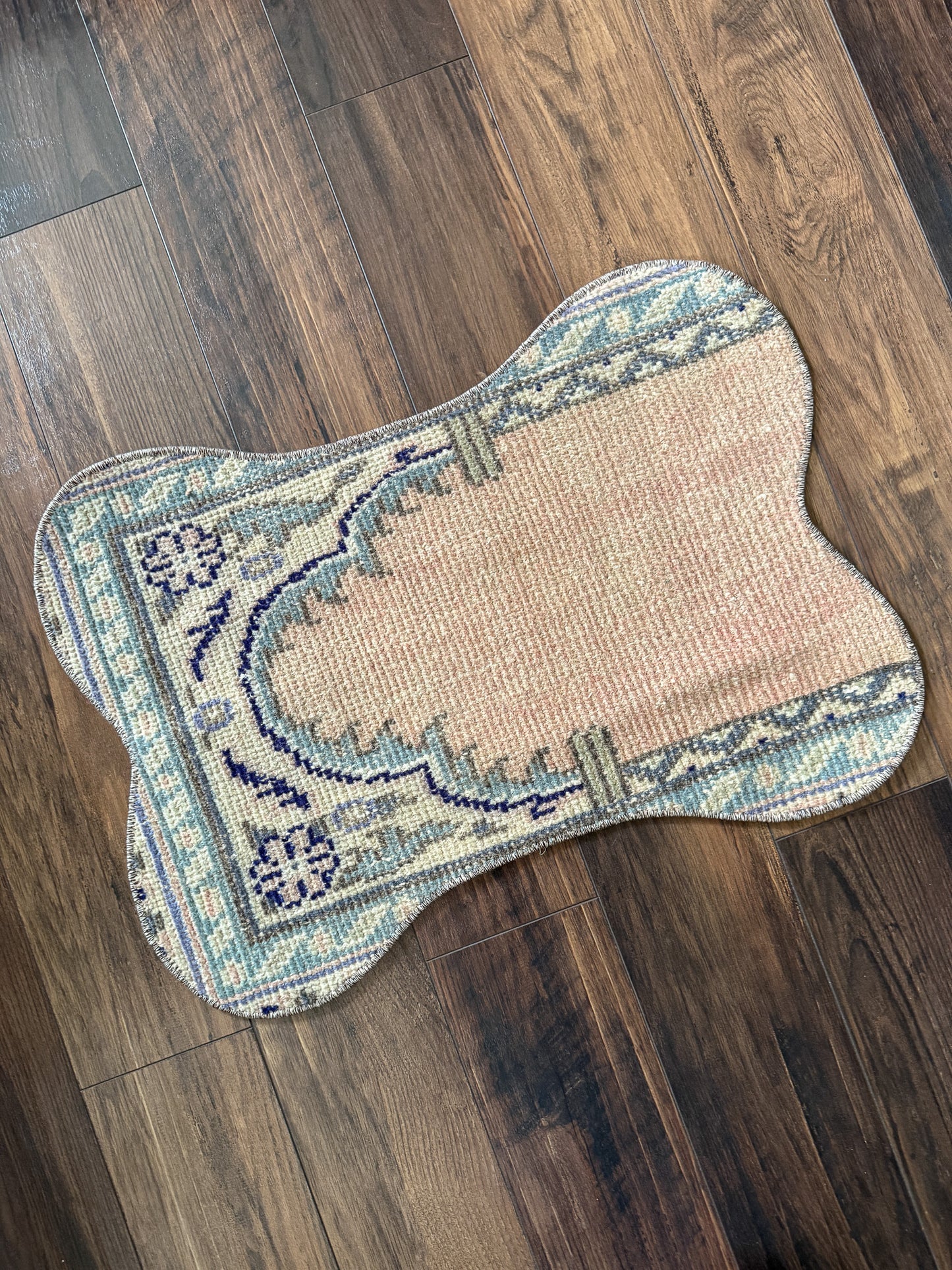 Vintage Turkish Rug Pet Mat, Large - DM212