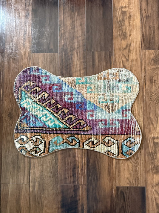Vintage Turkish Rug Pet Mat, Large - DM210