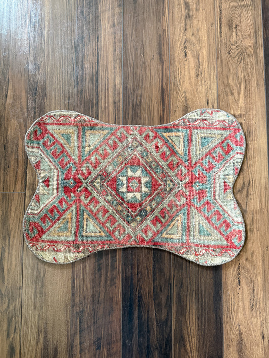 Vintage Turkish Rug Pet Mat, Large - DM207
